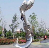 广场不锈钢鲤鱼雕塑