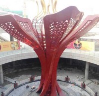 大型城市不锈钢雕塑