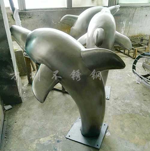 不锈钢海豚雕塑